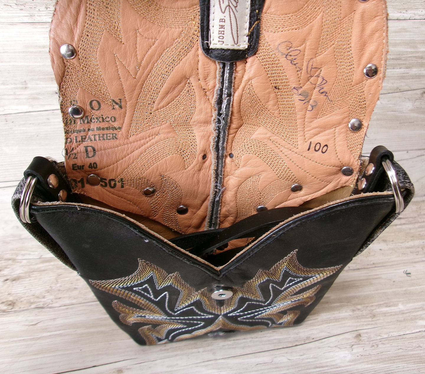 Small Cowboy Boot Purse bb13